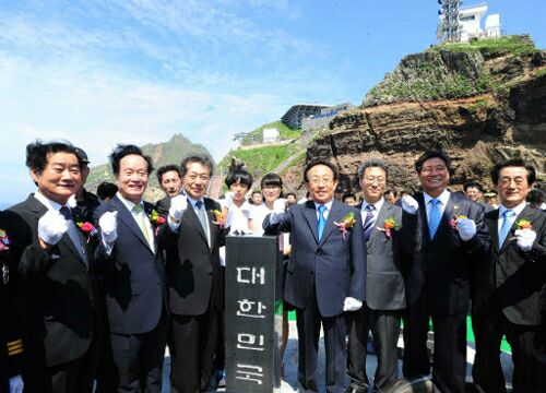 만든곳: 한국 네티즌본부 카페