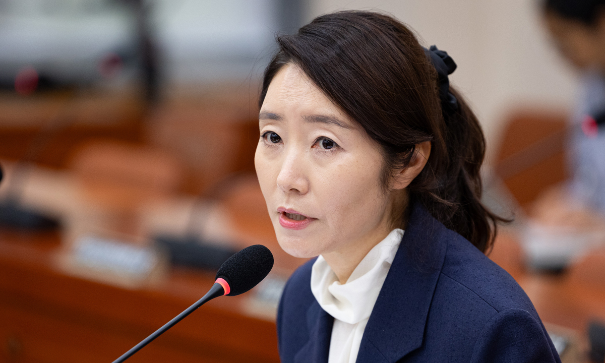 강선우 '갑질 논란' 속 與 보좌진단체 &${esc.h}34;실망감 느껴&${esc.h}34;