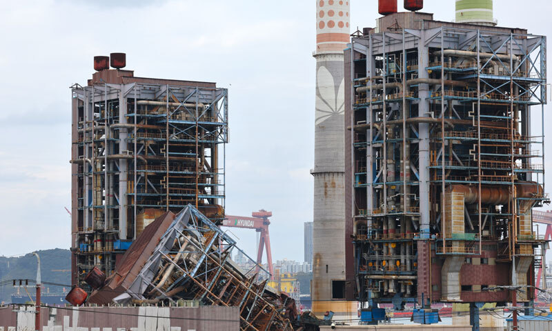 울산화력 보일러 타워 현장서 경보음… 수색 중단