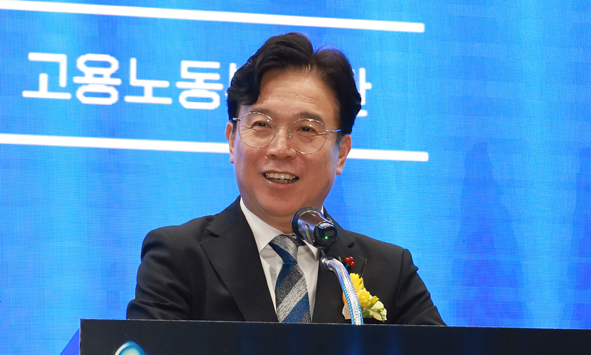 응답하지 않을 권리·반차 활용 법으로 못 박는다