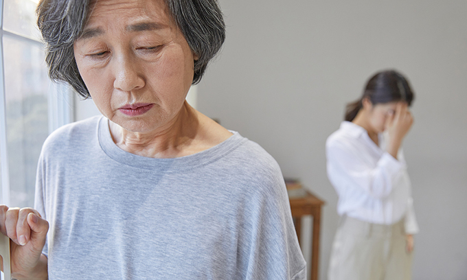 “엄마가 늙어서 고약해졌네” 생각했는데… 음식 맛도 변한다면 치매 가능성