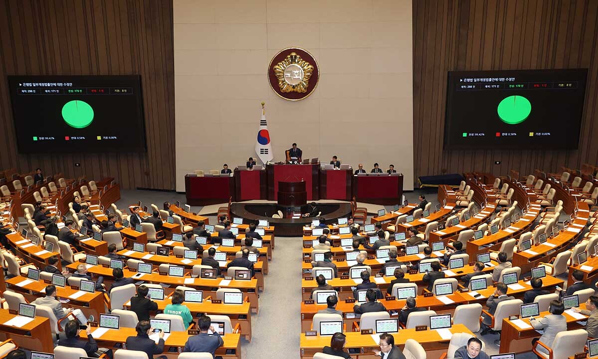 ‘필버’ 수렁에 ‘1일 1법안’ 처리… 여야 극한 정쟁 매몰 ‘민생 뒷전’