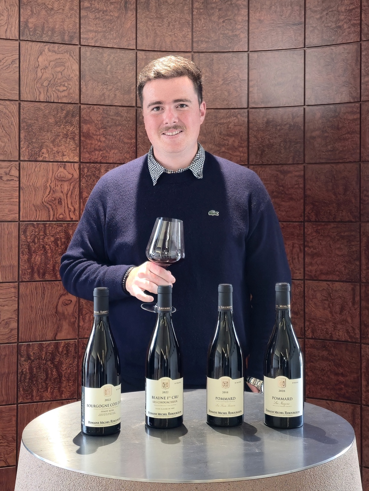 ‘포마르 신성’ 윌리엄 화이트헤드 '근육질 와인'에 섬세함을 입히다 [최현태 기자의 와인홀릭]