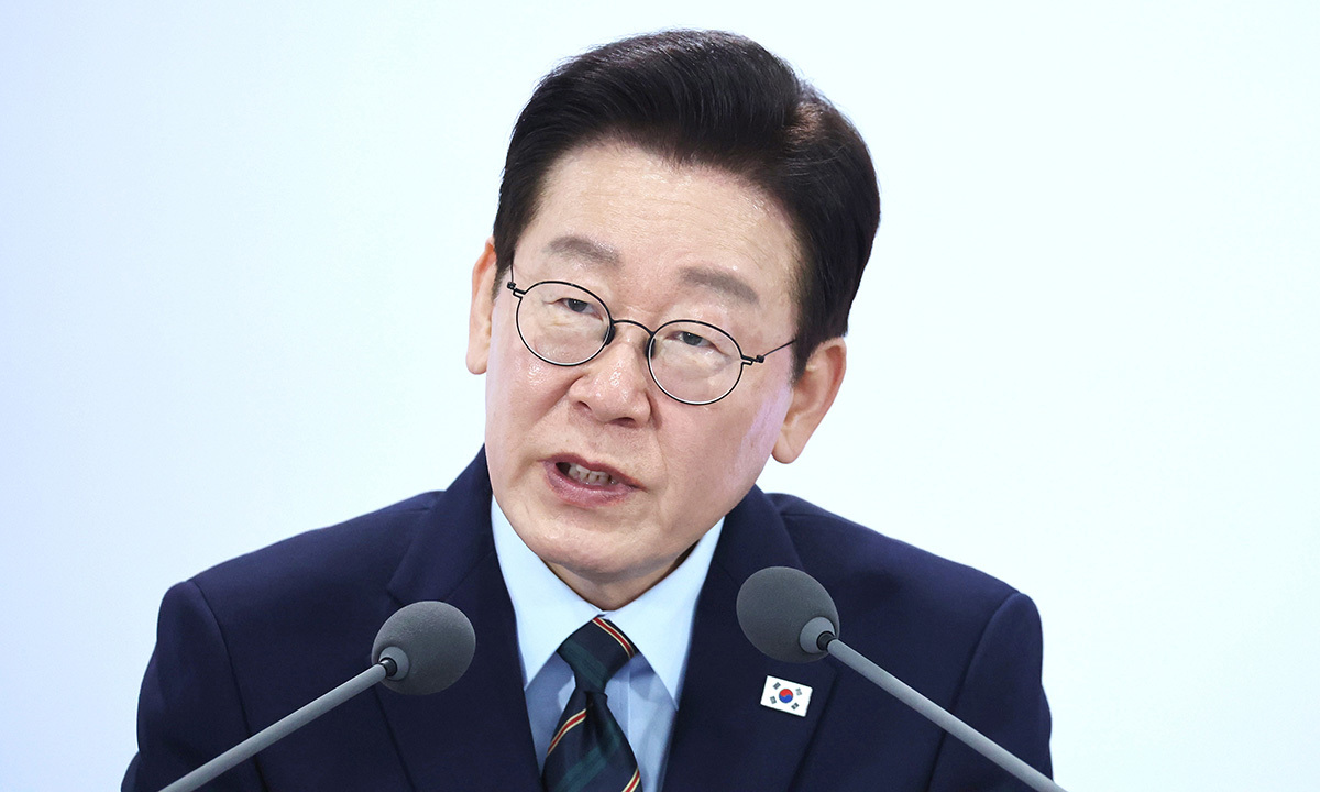 李대통령, ‘25억 시세차익’ 보도에 “악의적…개 눈엔 뭐만 보여”