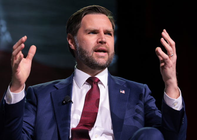 美부통령 “트럼프, 이란과 ‘작은 합의’ 아