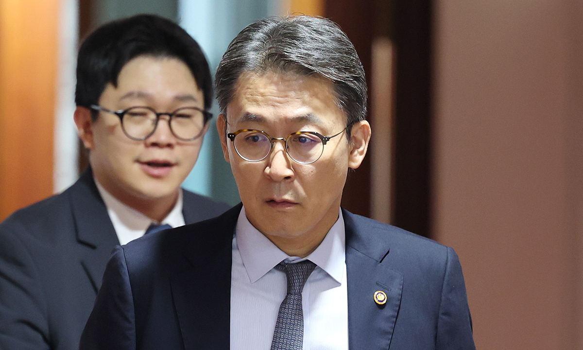 ‘도덕적 해이’ 비판에도… 권대영 “장기채무 탕감은 금융선진화”