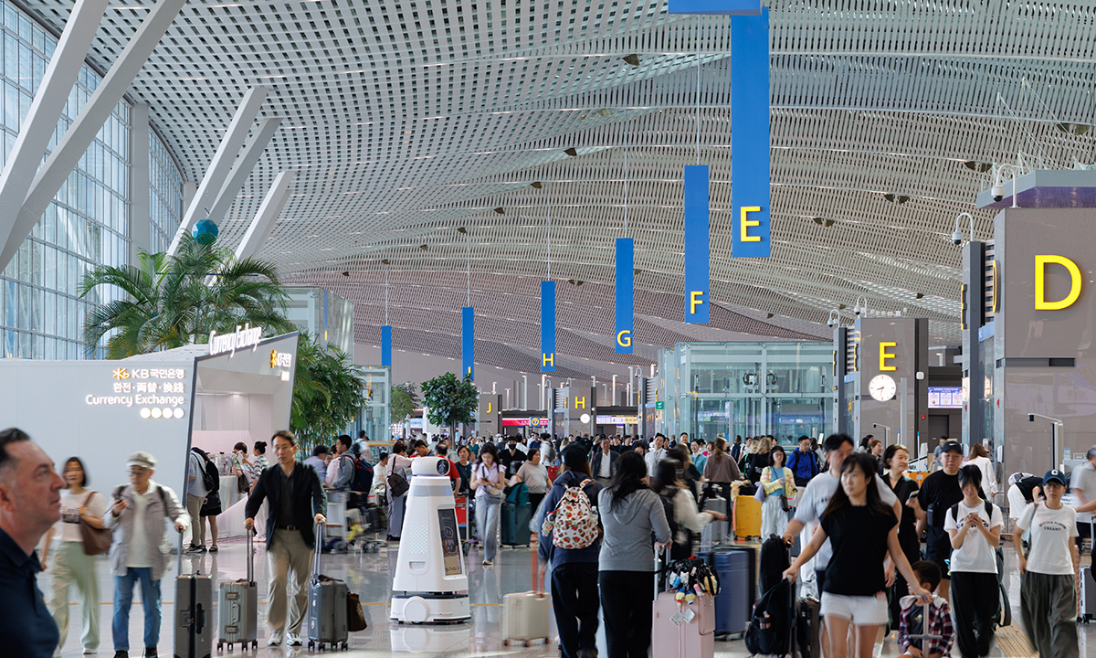 “휴가 전쟁 시작” 인천공항 377만명 몰린다… 8월 2일 ‘최대 혼잡’
