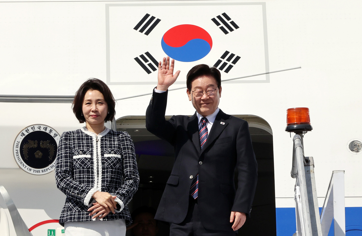 李 대통령, 브라질 마치고 칠레로…핵심광물 외교 잇는다